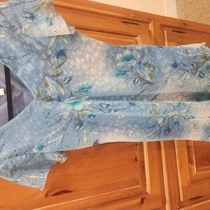 Elegant Blue Floral Dress